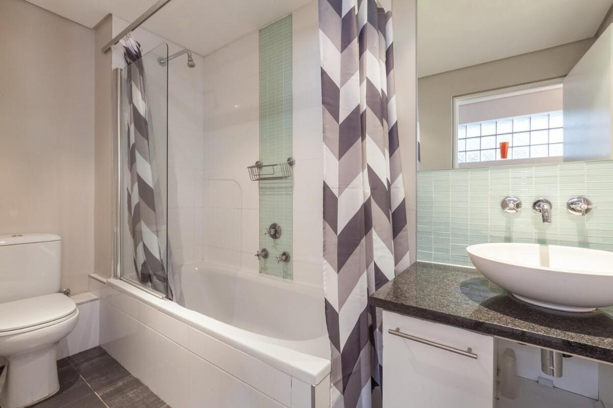 Adderley Terrace J10 by CTHA - 3