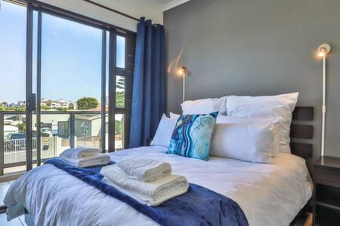 Howard Davis 28B by CTHA - 2