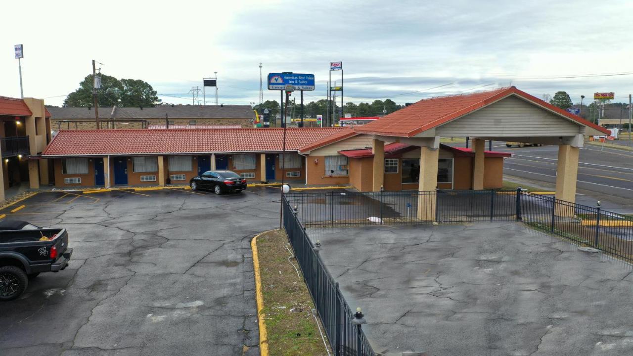 Economy Inn — photo 21