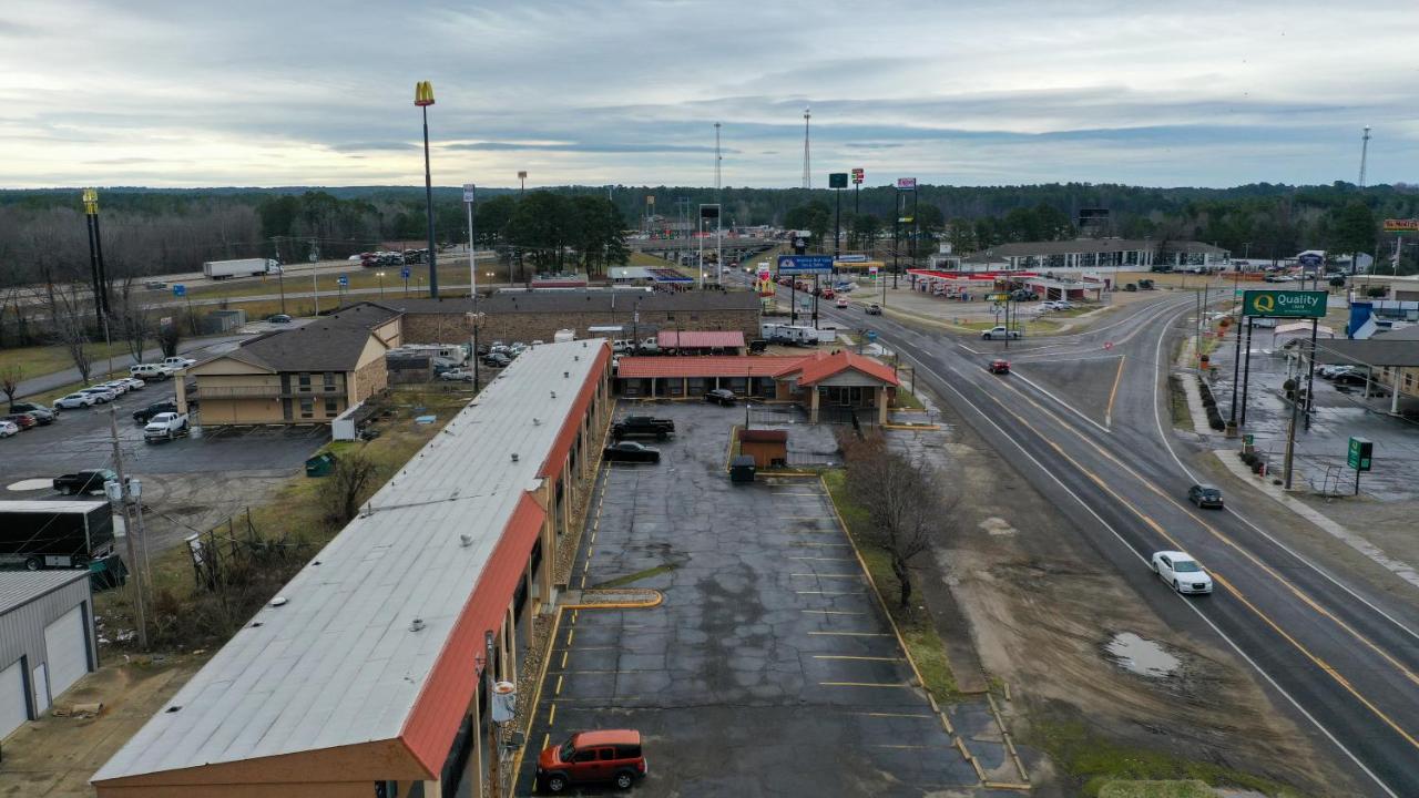 Economy Inn — photo 23