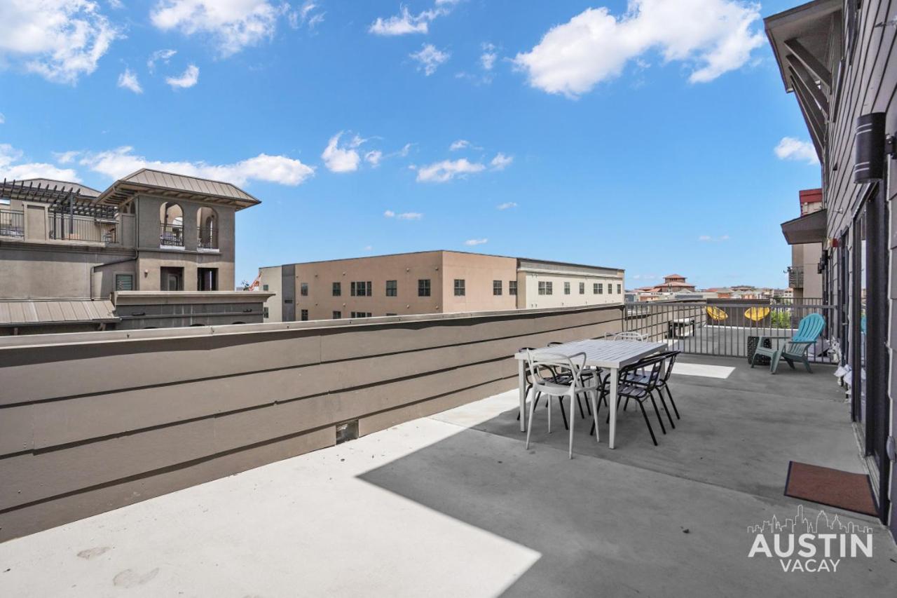West Campus 8BR 5BA Dual Retreat Near Zilker, SXSW and Downtown by Austin Vacay - 3