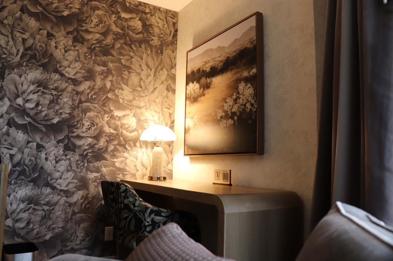 The Grove Hotel — photo 6
