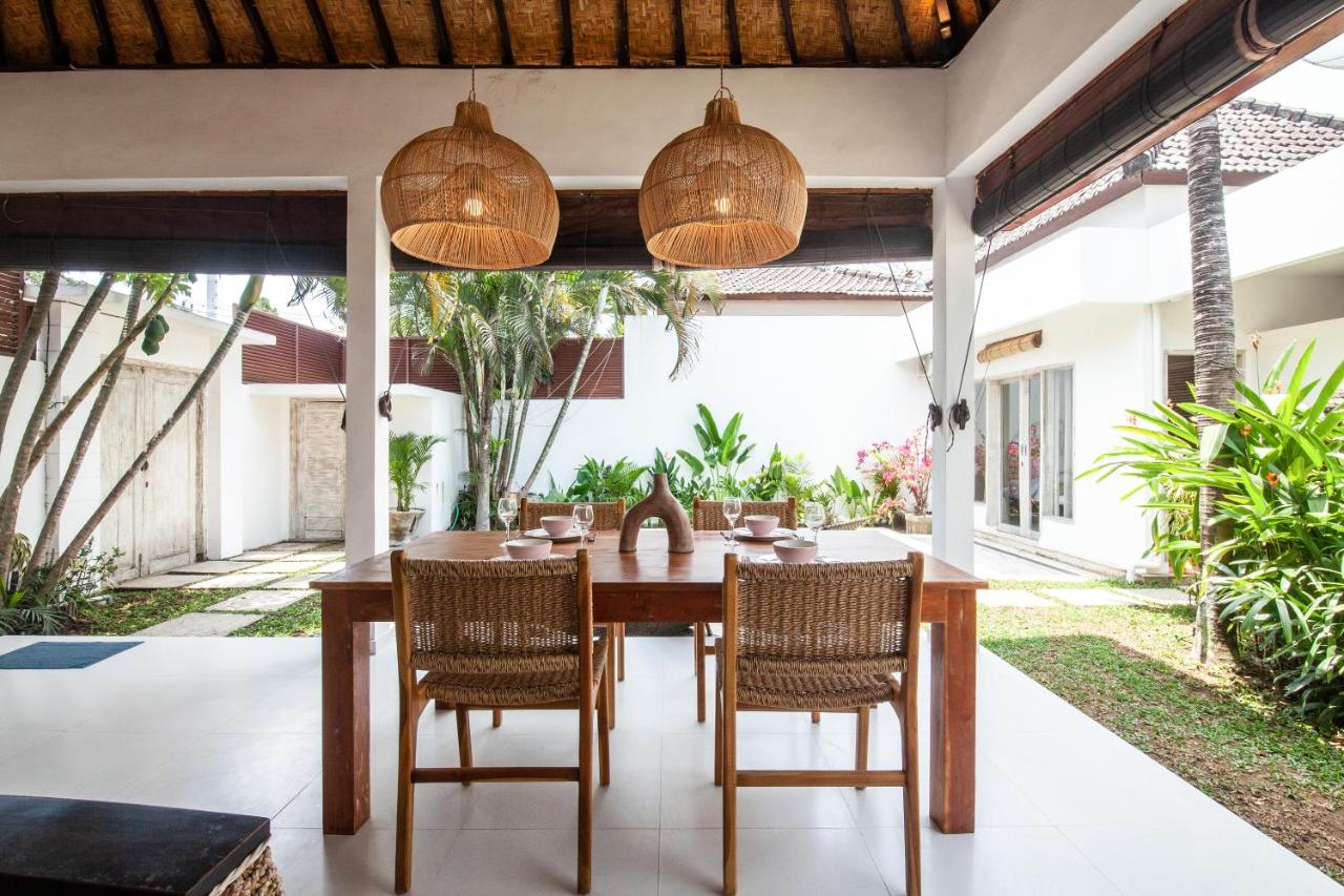 Homey Villa 2BR Seminyak - 5