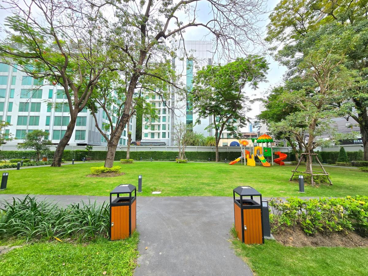 Floral Court Hotel & Residence Sukhumvit 13 - 5