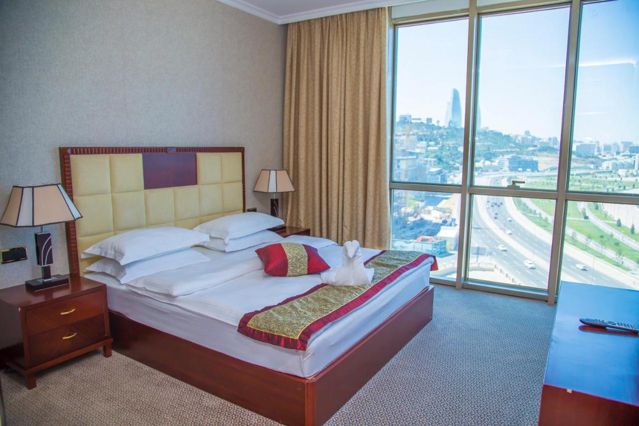 Golden Coast Hotel photo