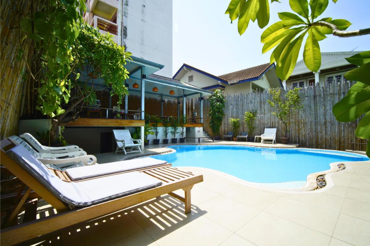 Wild Orchid Villa Bangkok - 4