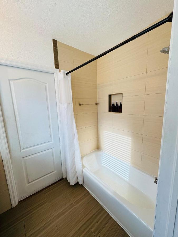 Experience Miami in Style Historic Home w Hot Tub - 3