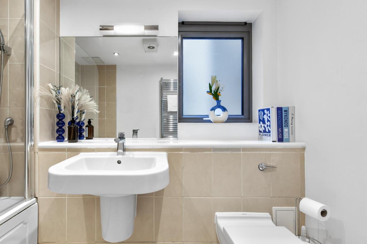 Liverpool Street Retreat - 3