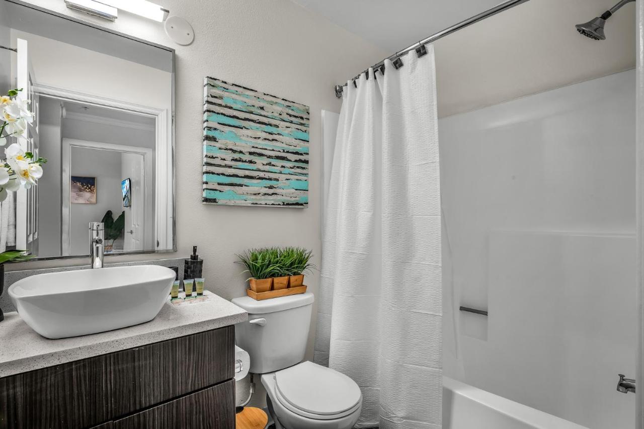 Heart of La, Walk to everything!! - 3