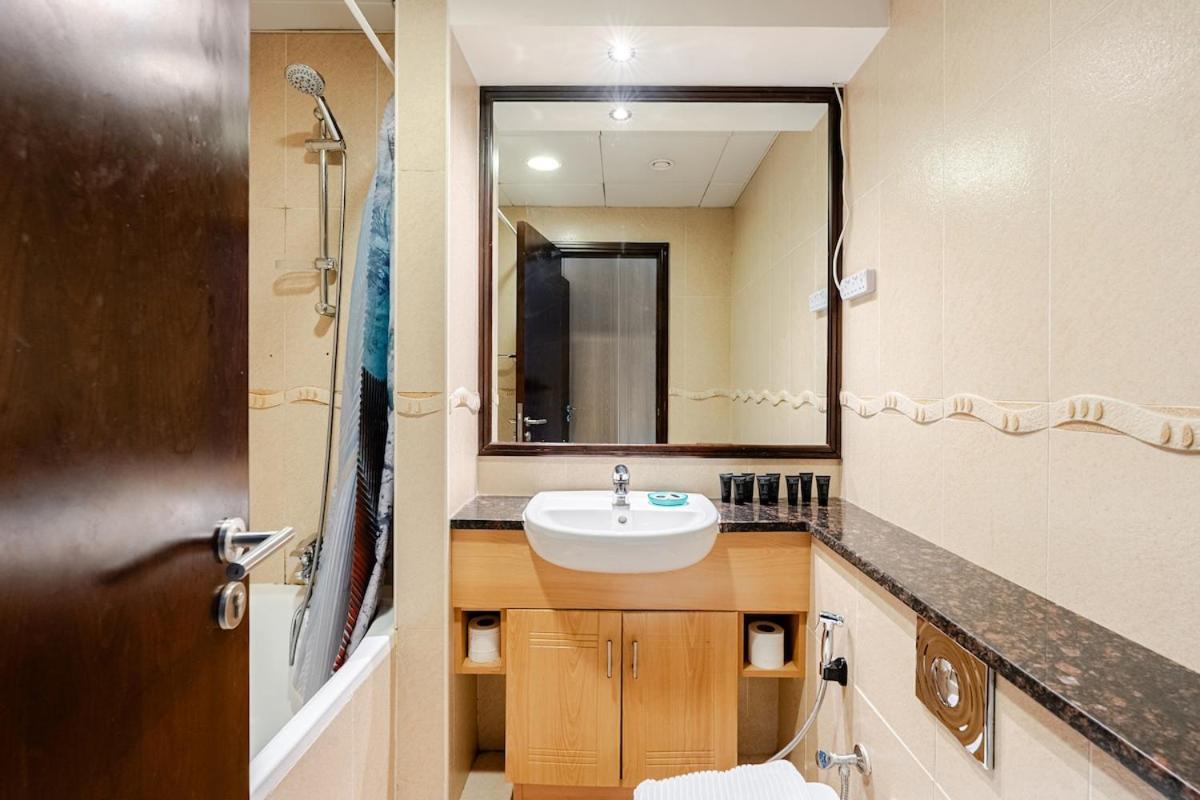 Amazing lake skyline view cozy apartment - 3