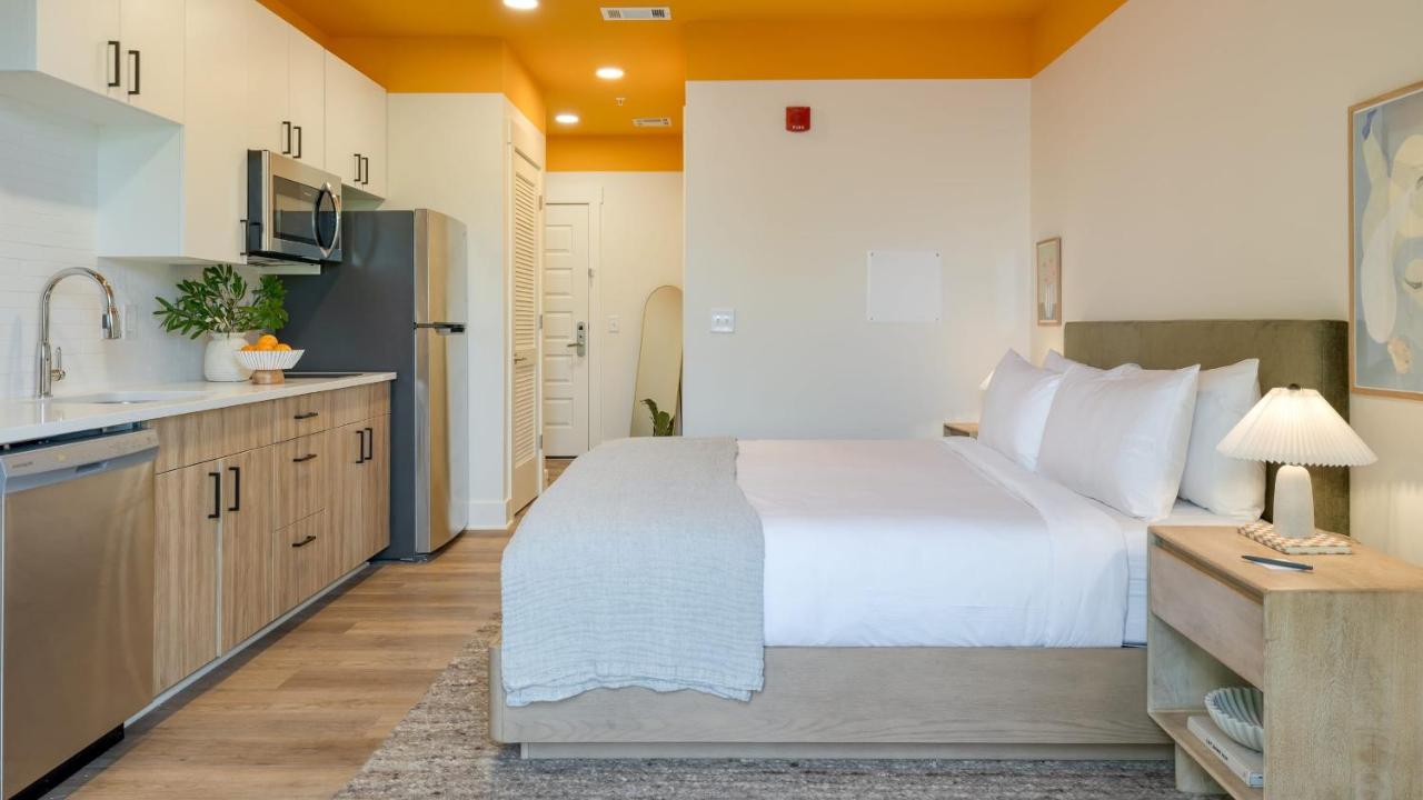 The Gilmore, an AvantStay Hotel — photo 5