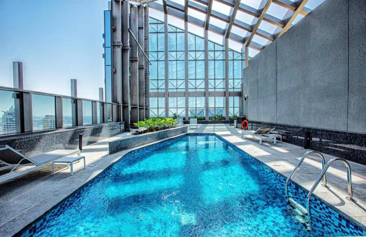 Sparkle Towers by Swarovski - Dubai Marina - High Floor - Beach Resort Sunset view - 4