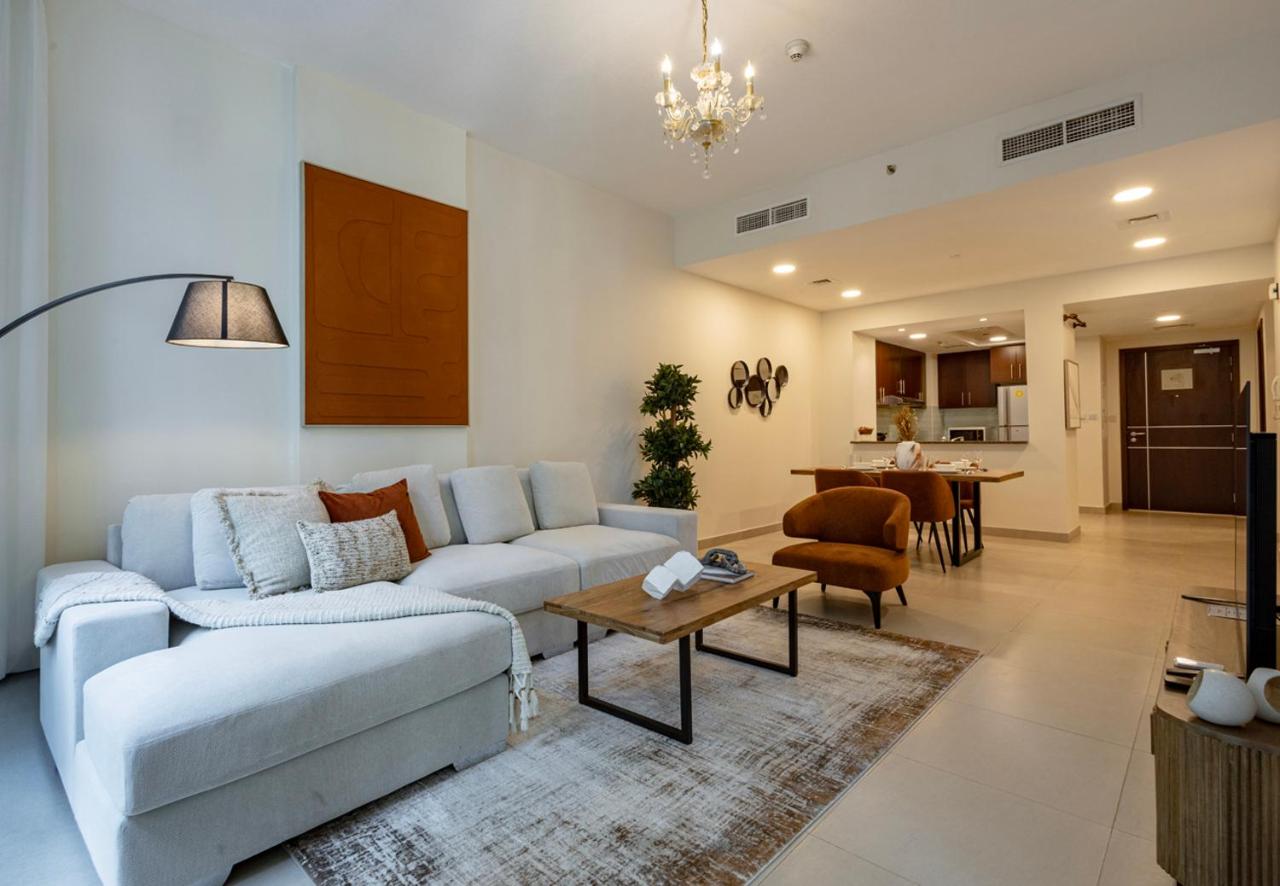 Dubai Wharf Tower, Al Jaddaf -2 Bedroom Apartment - Allsopp & Allsopp - 5