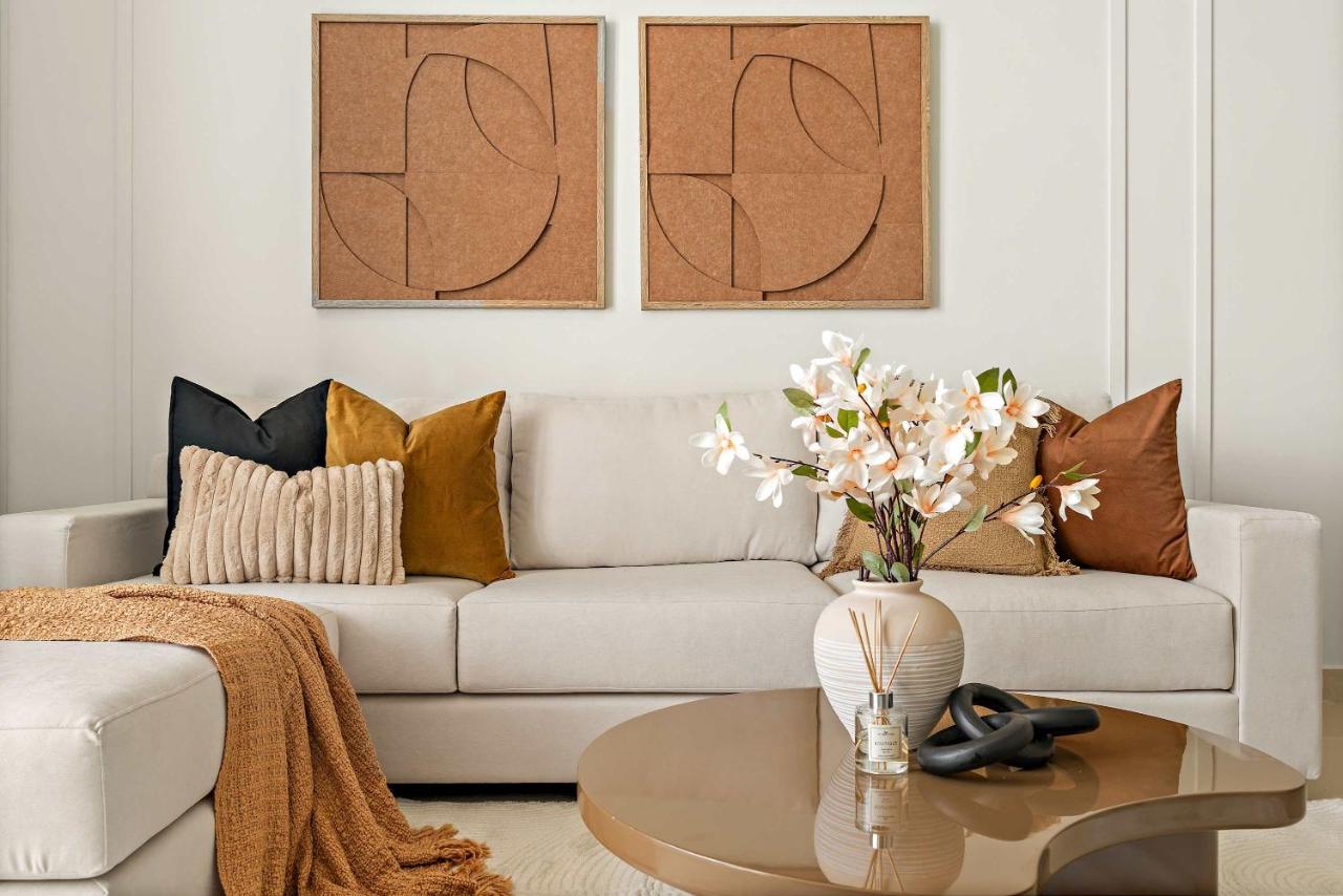 Silkhaus Vacation Homes Exclusive 1BR Stay at Julphar Tower - 5