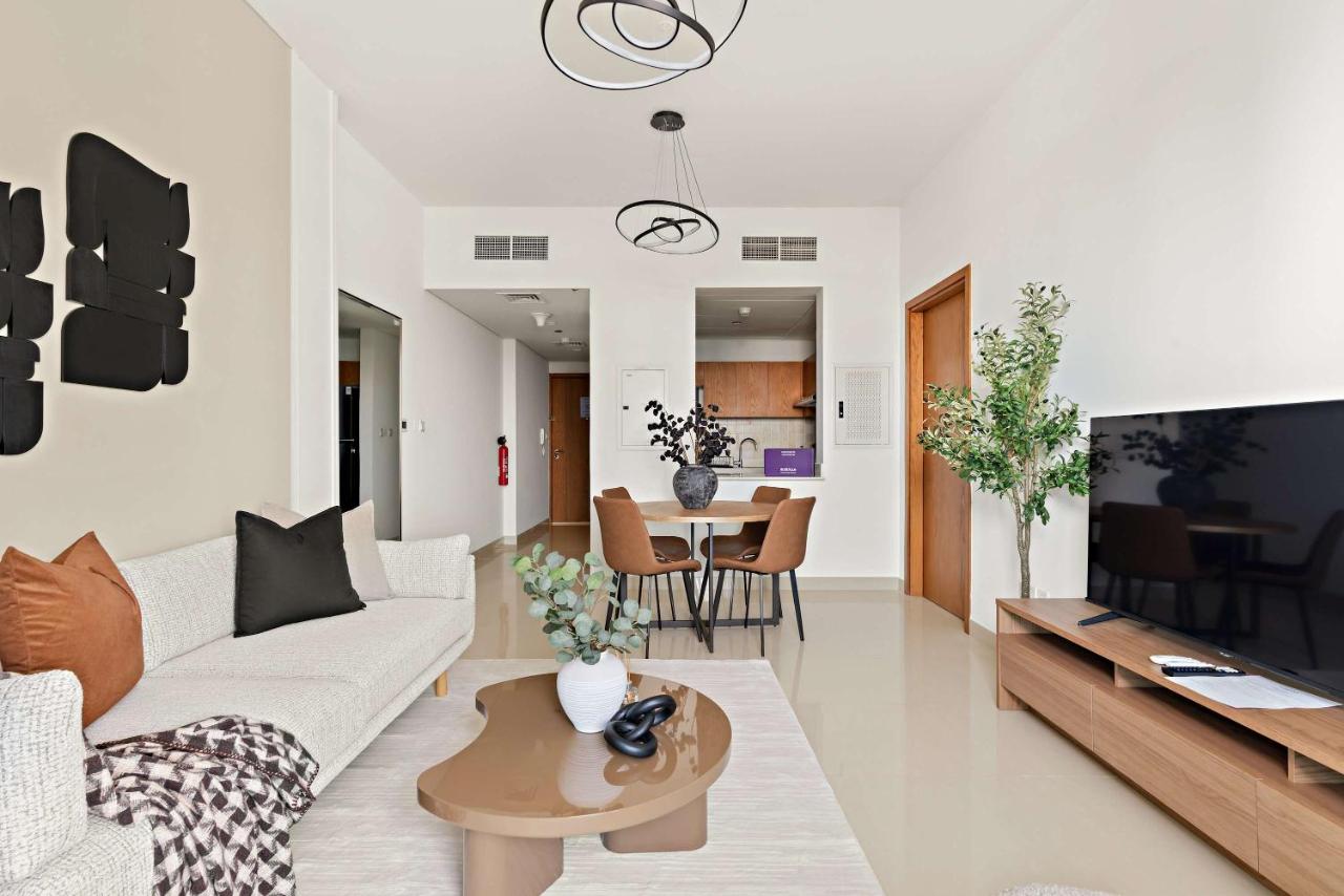 Silkhaus Vacation Homes 1BDR Near Reem Park at Julphar Tower