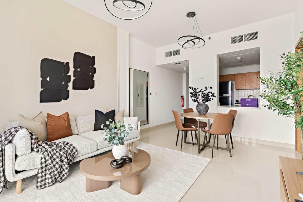 Silkhaus Vacation Homes 1BDR Near Reem Park at Julphar Tower - 5