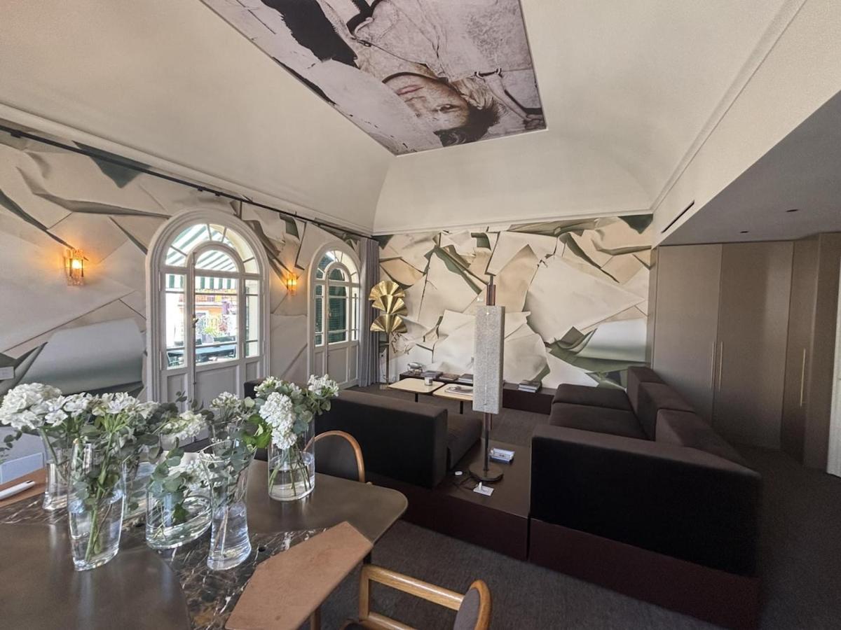 Amazing Luxury Penthouse Suite - 3