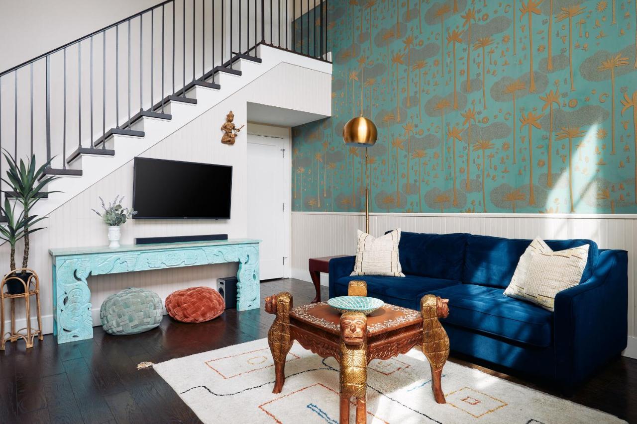 Stylish Boho Courtyard Loft with King Beds in 12S at 1 of 7 Themed Lofts at Cowrite, Find Coffee and Tacos Downstairs, Complimentary Spin Class, Walk to Shopping in 12 South, 10 Minutes to Broadway, Parking, 24 Hr Hospitality - 3