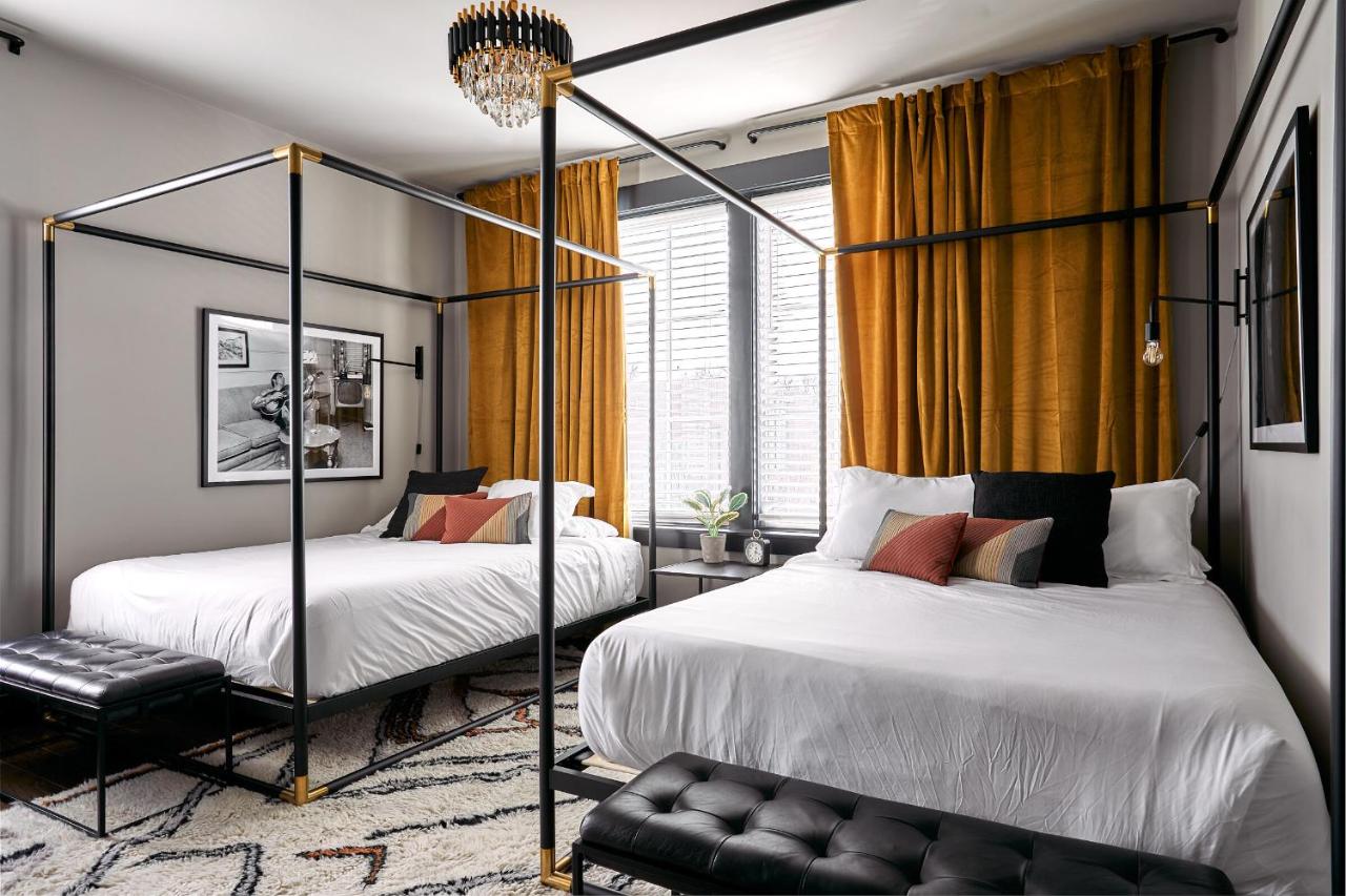 Stylish 2 Suite Penthouse Walk to Shopping, Food, 1 of 7 Themed Lofts at Cowrite, Find Coffee and Tacos Downstairs, Complimentary Spin Class, Walk to Shopping in 12 South, 10 Minutes to Broadway, Parking, 24 Hr Hospitality - 3