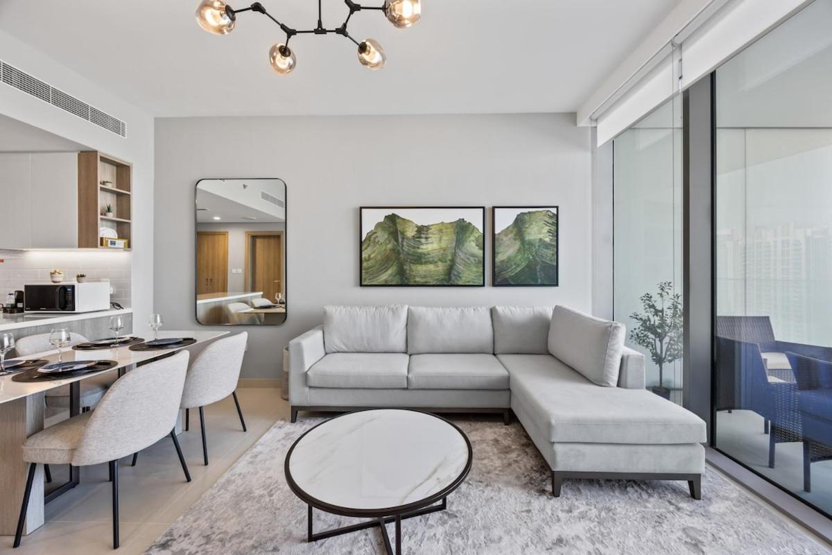 Luxury 1BR Apt at LIV Marina with Direct Marina Views - 4