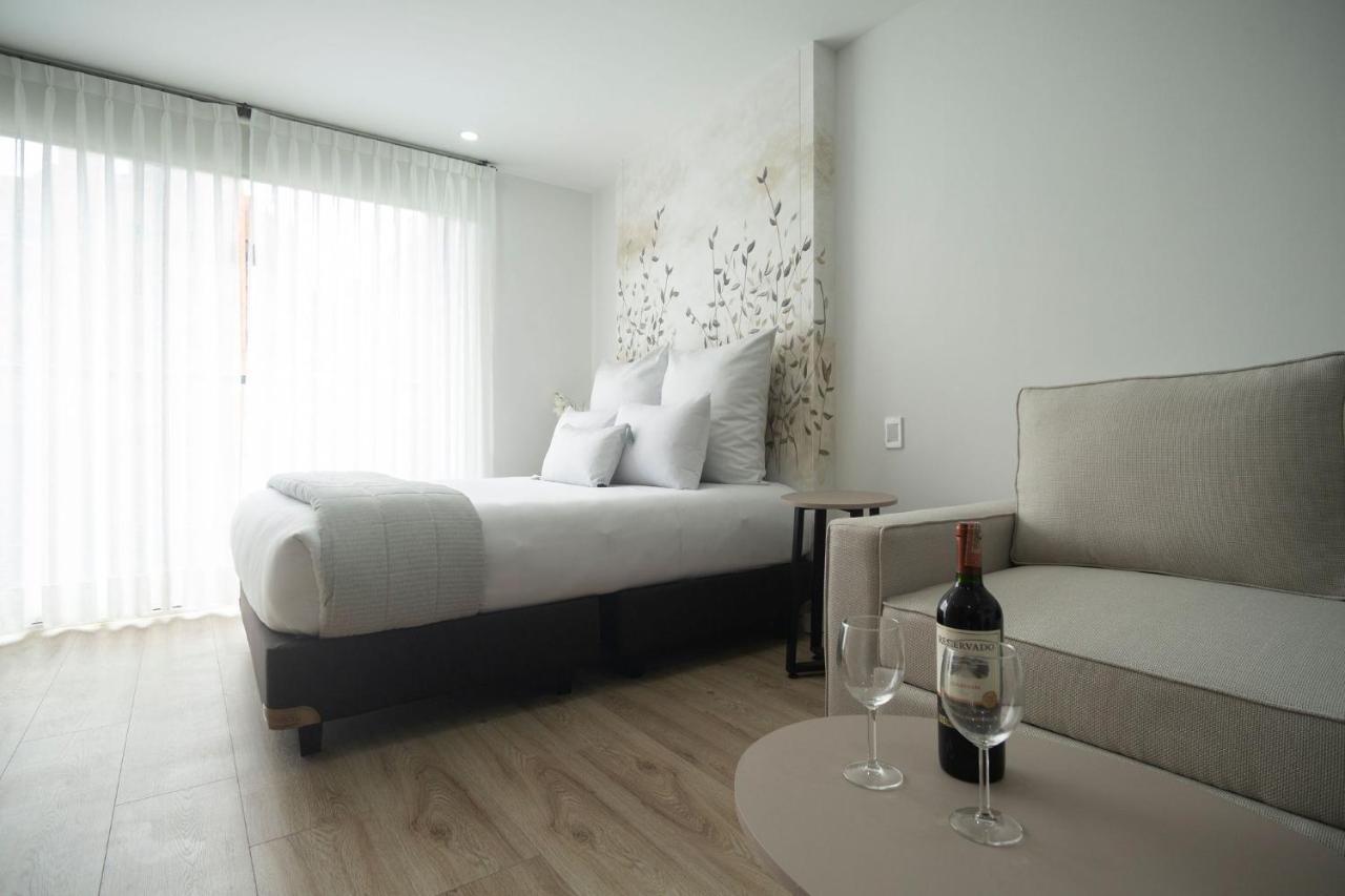 High Park 94 by Jalo - 2