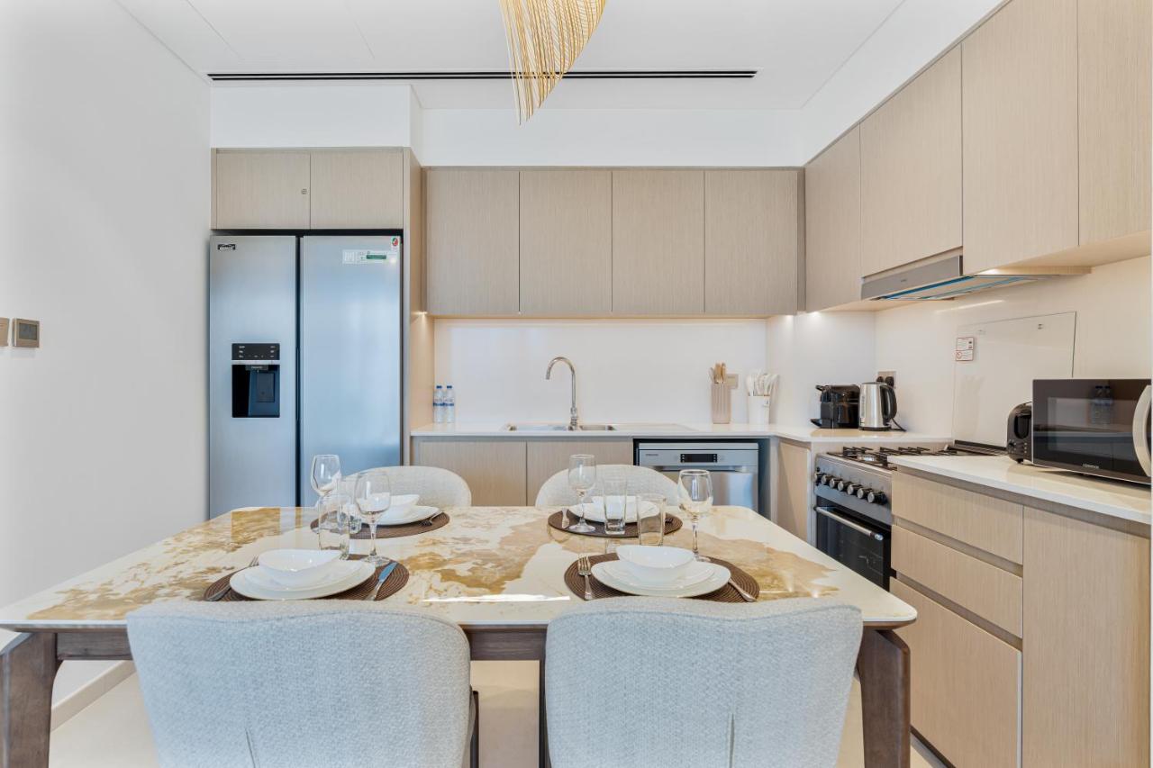 2Bed with spectacular Burj Khalifa & fountain view - 5