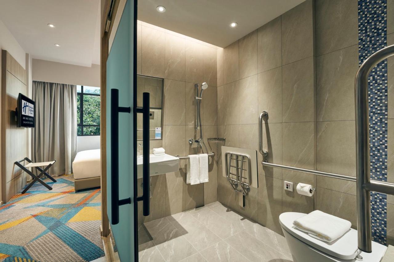 Holiday Inn Express & Suites Singapore Novena by IHG - 3