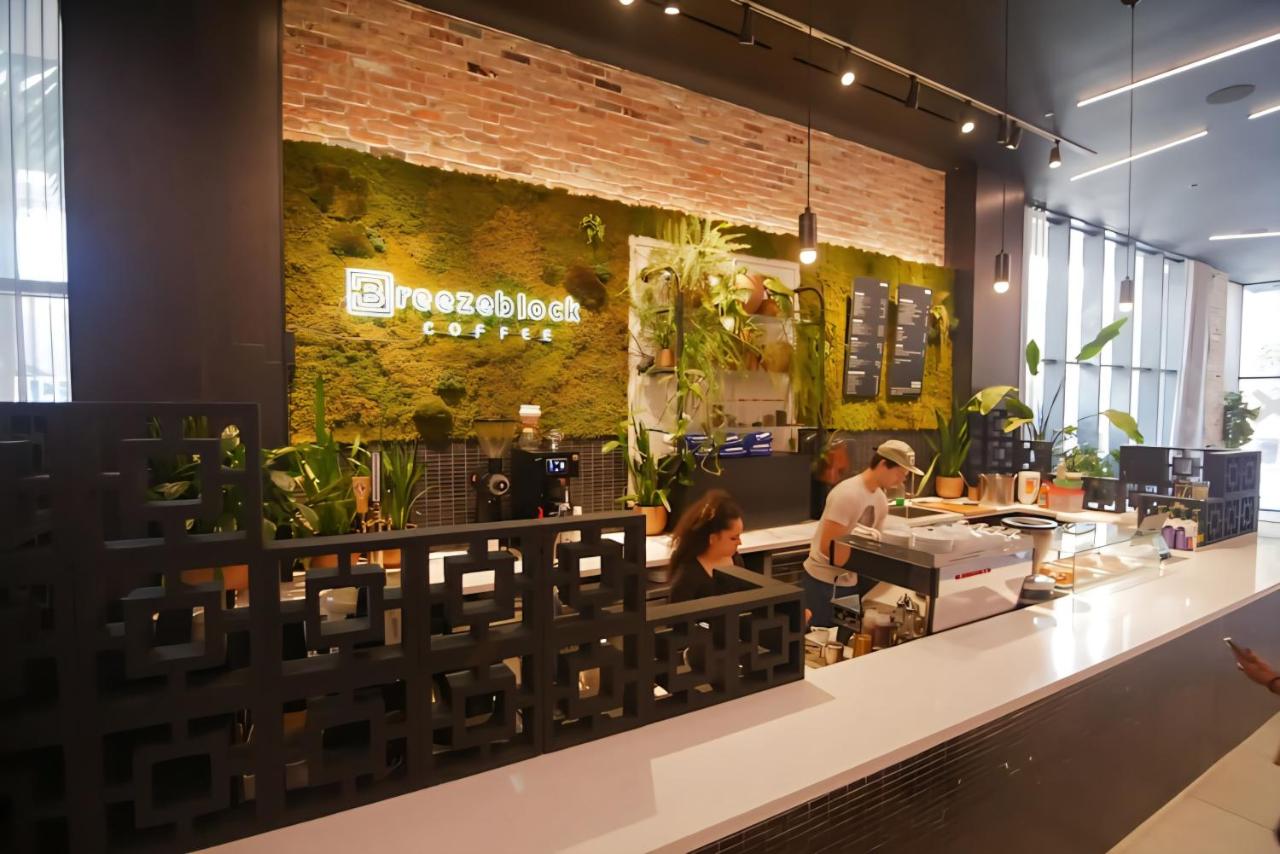 Downtown Luxe Studio - 5