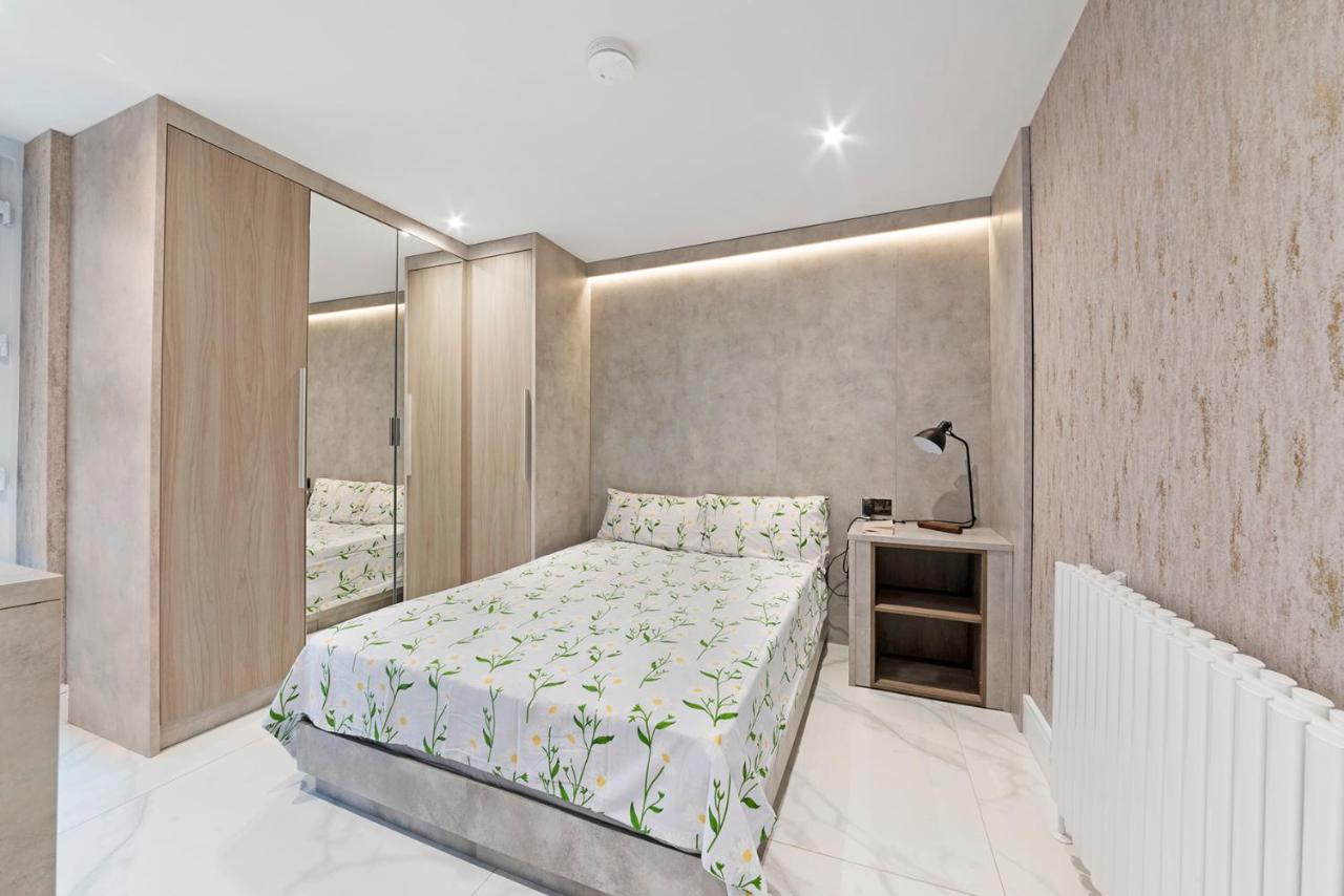 Elegant Upper Berkeley Street Flat - 5