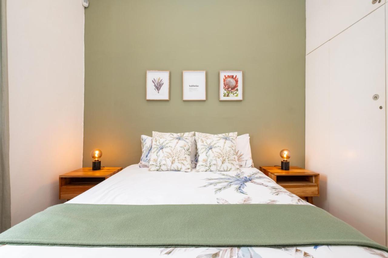 Charming Woodstock House - 3