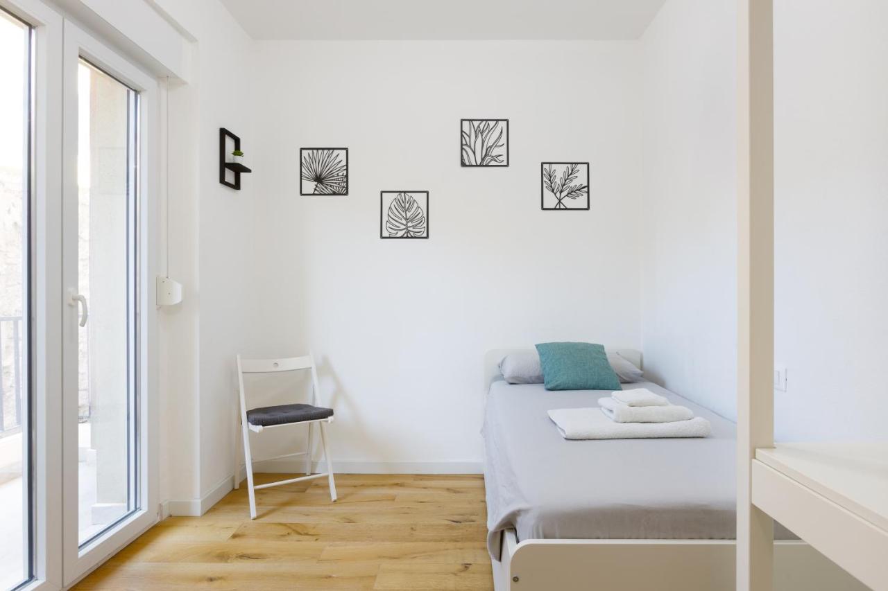 Modern apartment, in the center near see - 4