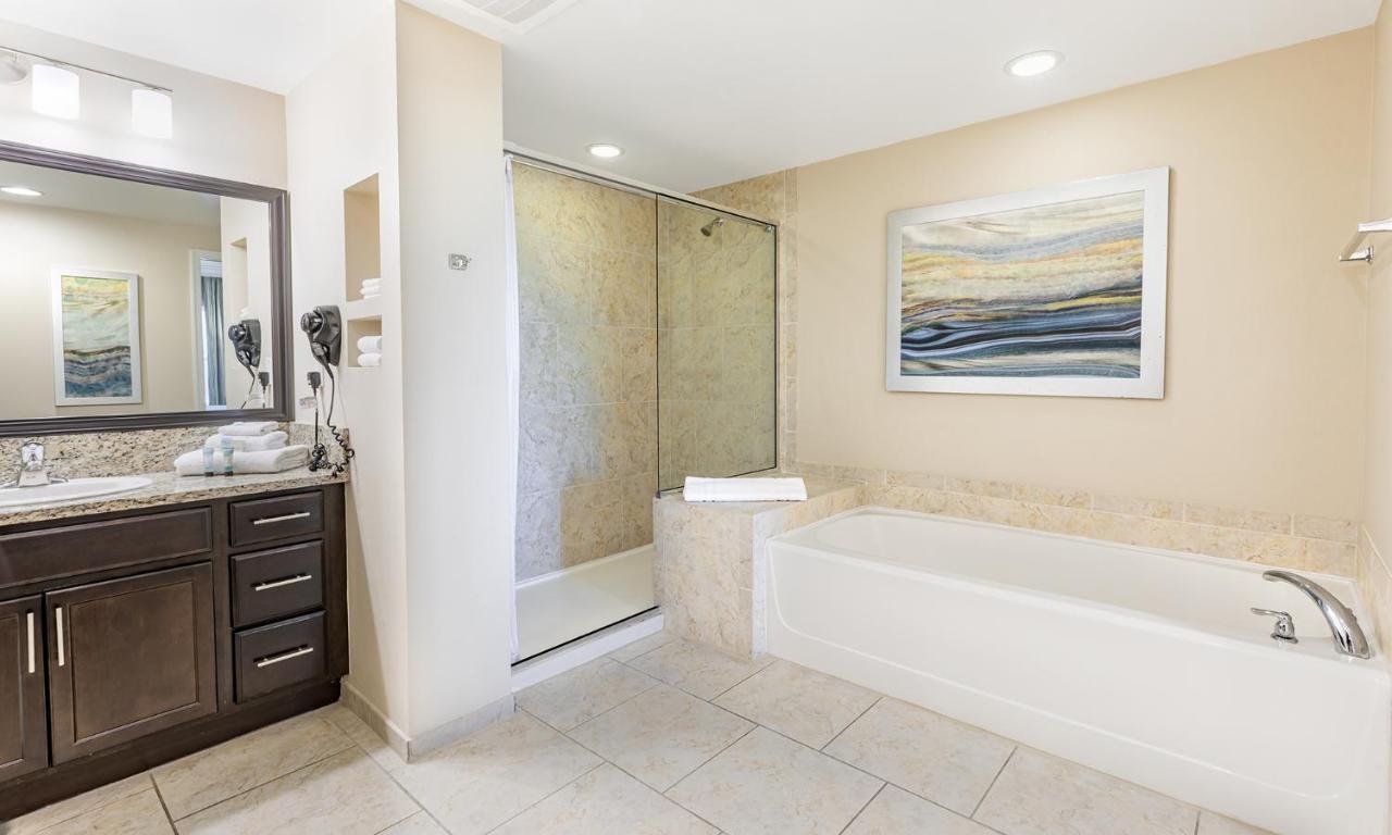 Vacation Village at Parkway - Building 11 — photo 11