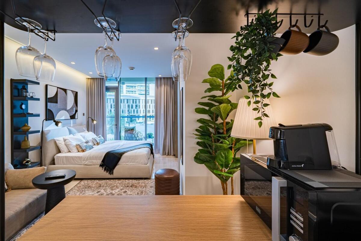 Smart Studio in Business Bay Near Burj Khalifa - 2