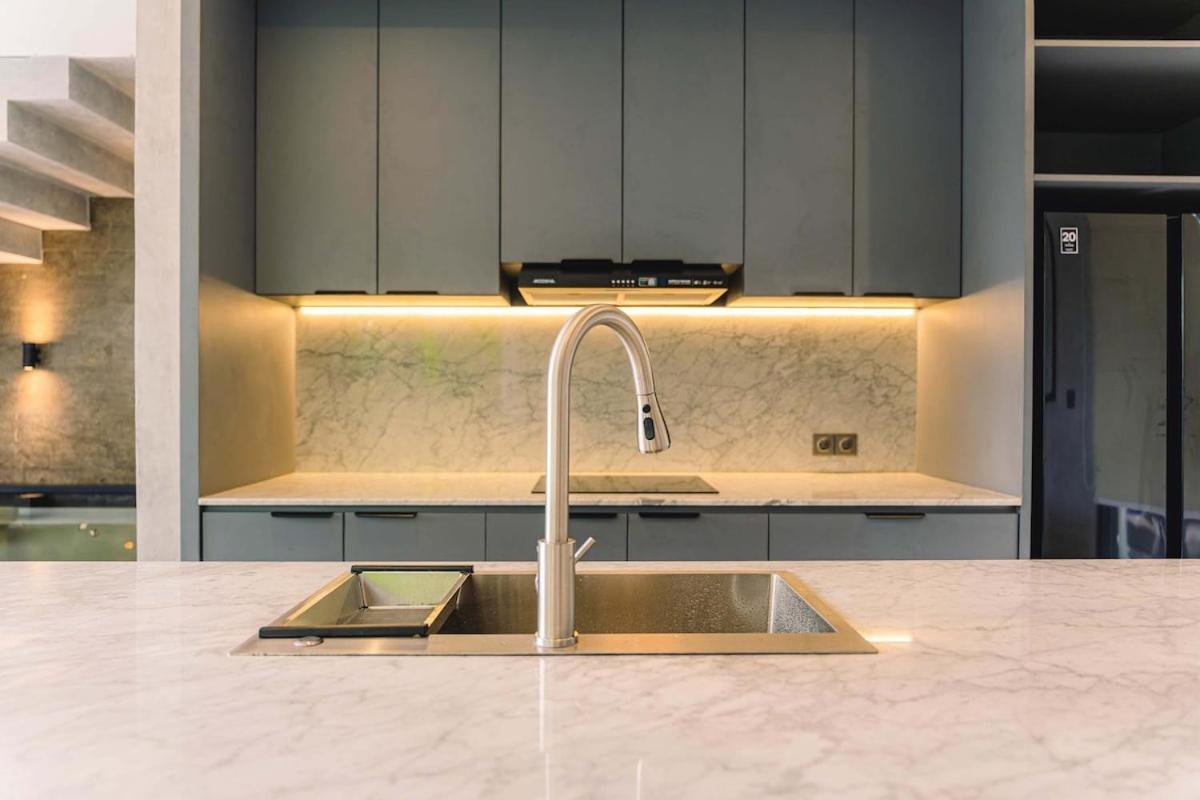 Elourea Townhouse 2BR Villas by Balangan Beach - 3