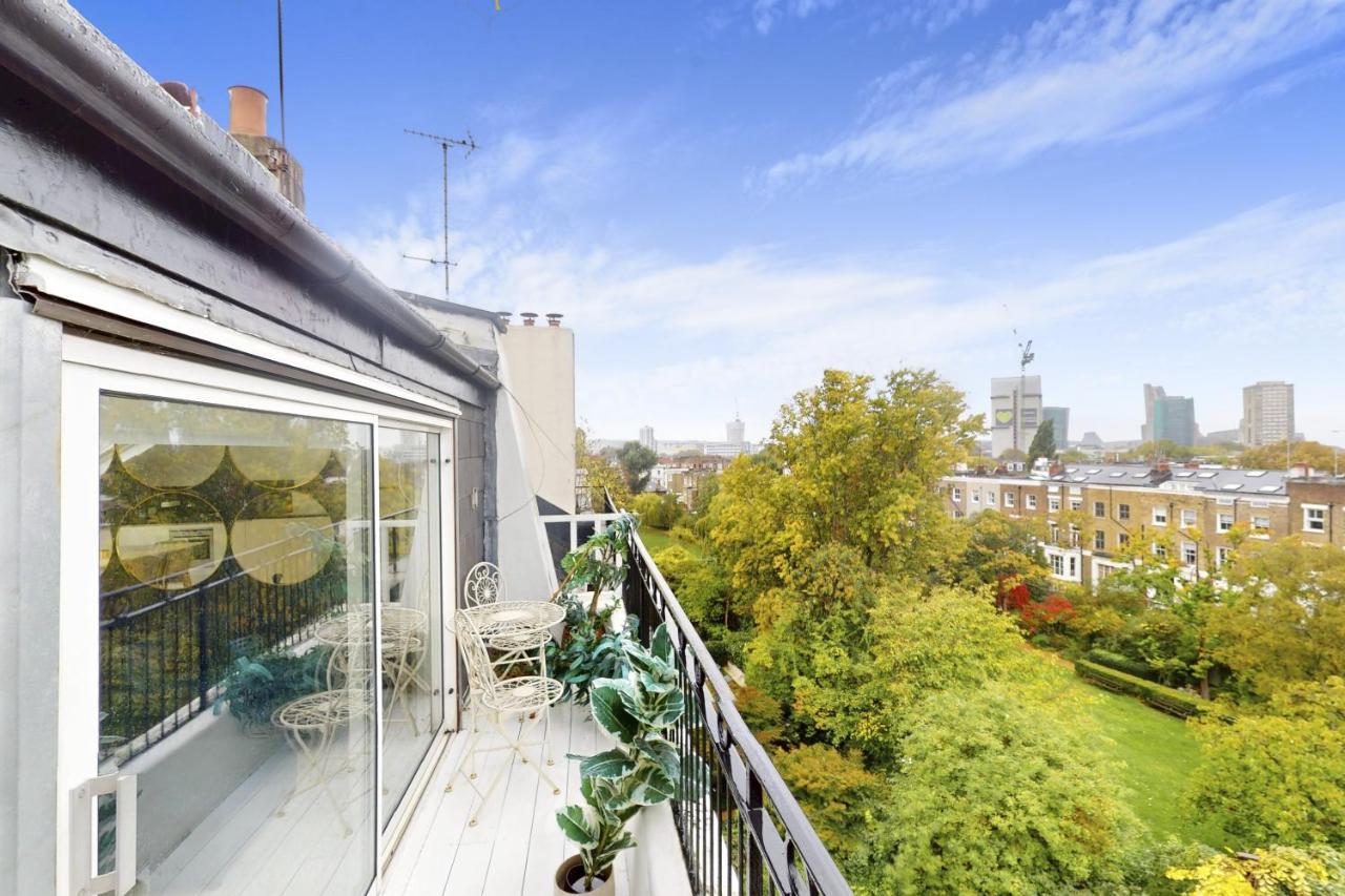 Superb 3-Bedroom with Balcony in the Heart of Notting Hill - 6 Mins to Tube Station - 3
