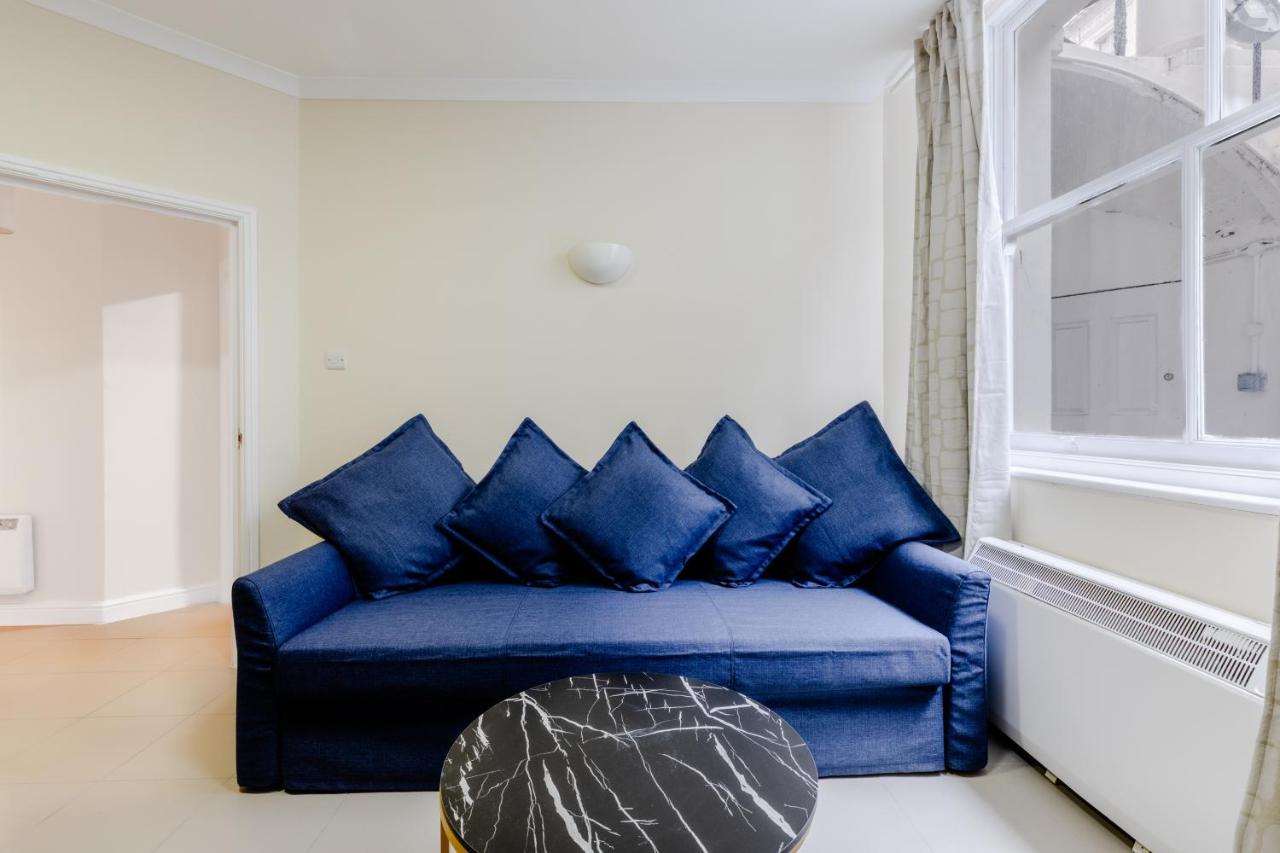 Comfy Apartments in Queensway - 3