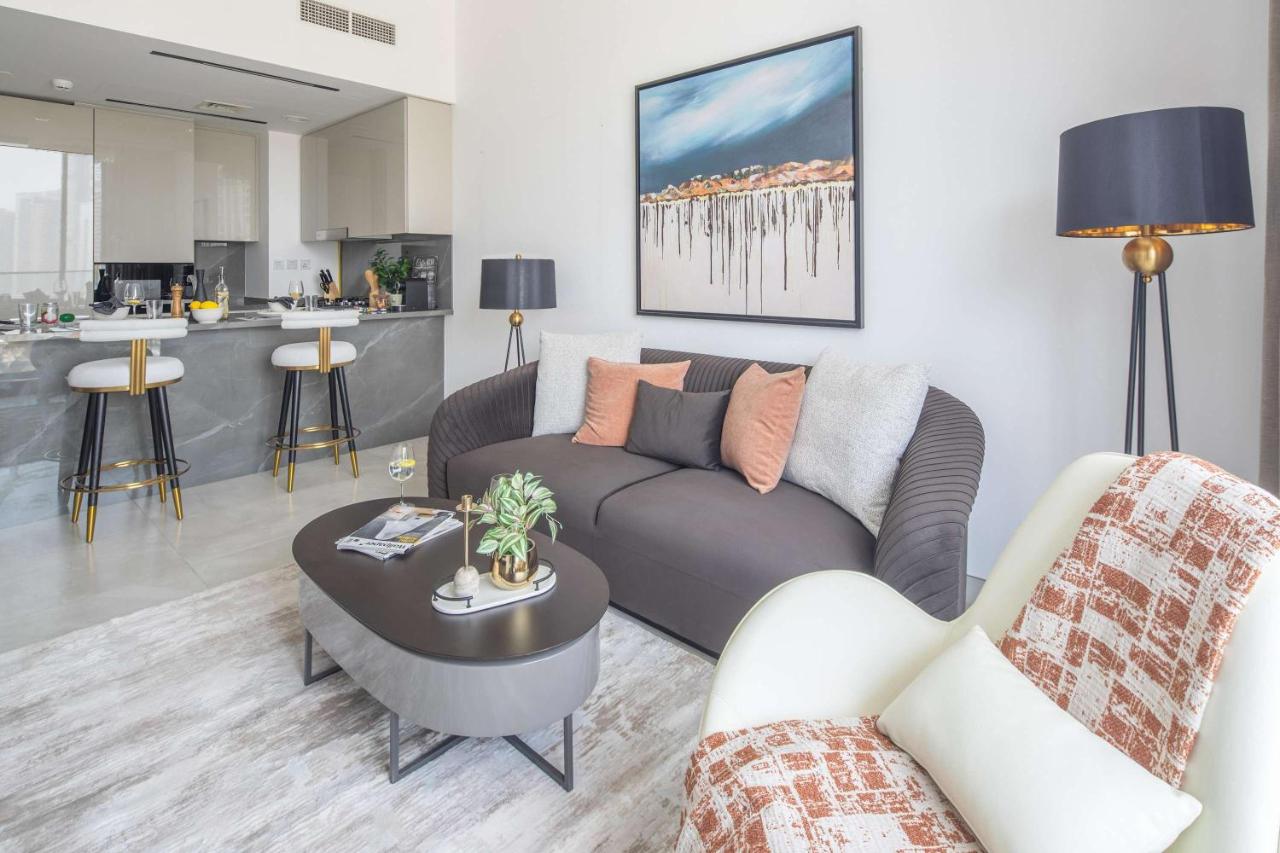 Frank Porter - The Paragon - 3