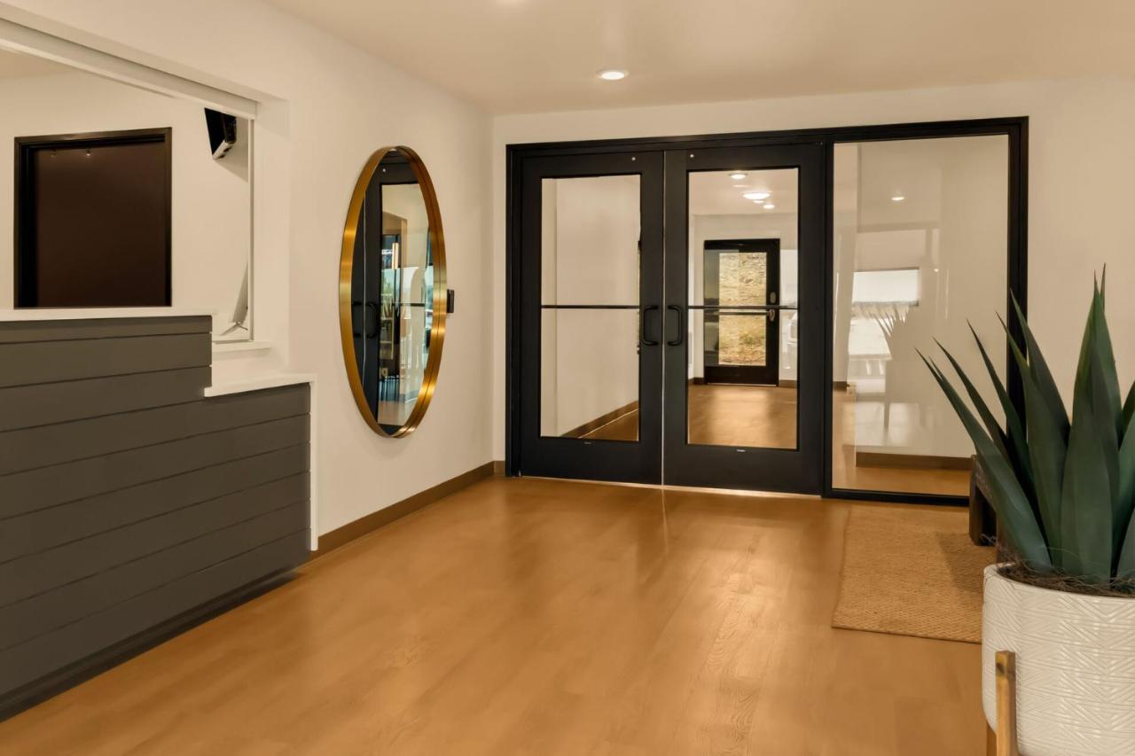 LivAway Suites Richland — photo 16