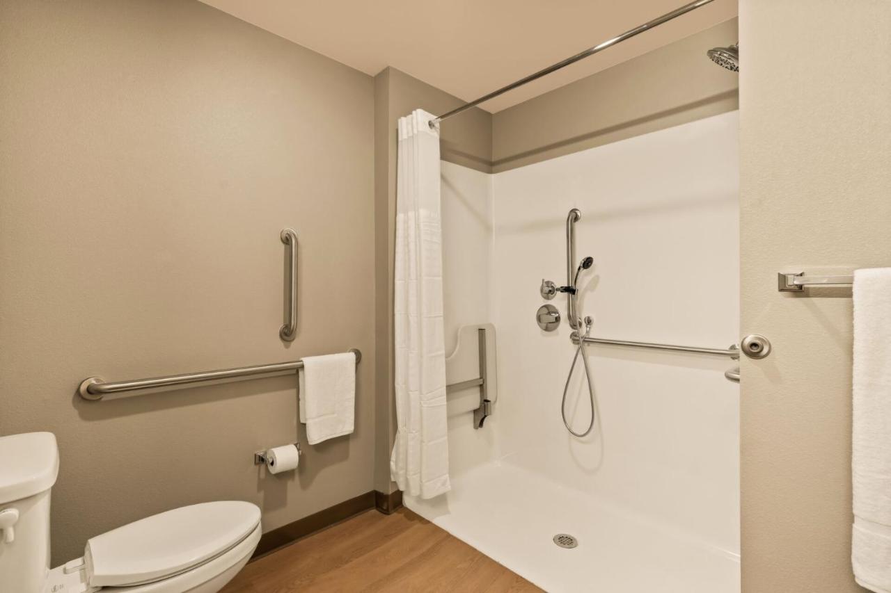 LivAway Suites Richland — photo 3