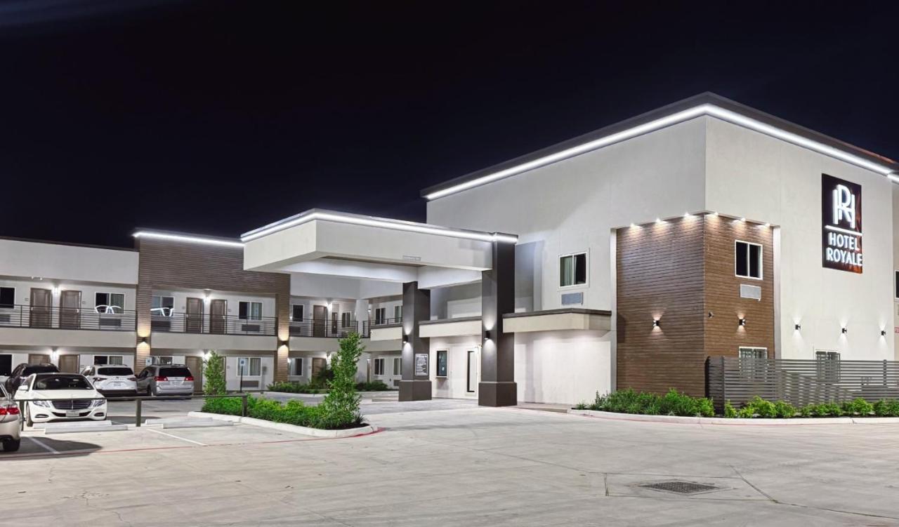 Image: Hotel Royale - Houston Hobby Airport