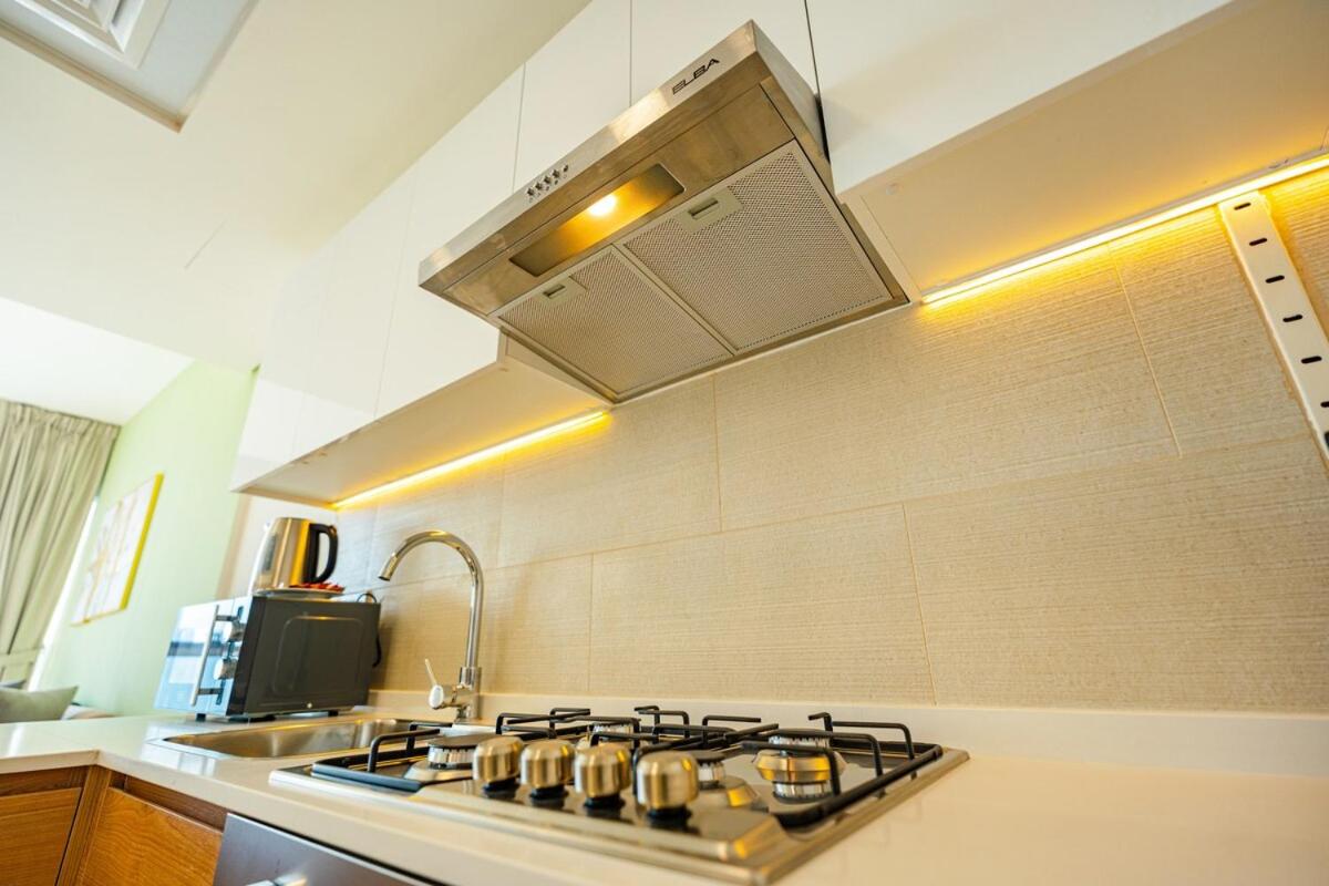 Bright and Spacious 2BR Panoramic Views Sleeps 7 to 8 Guest - 2