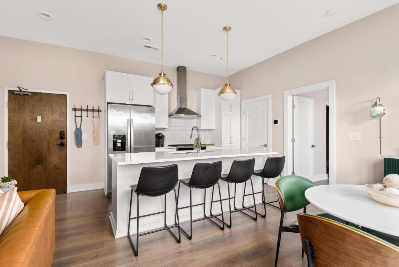 Modern 2-Bedroom Condo in Nashville - 3