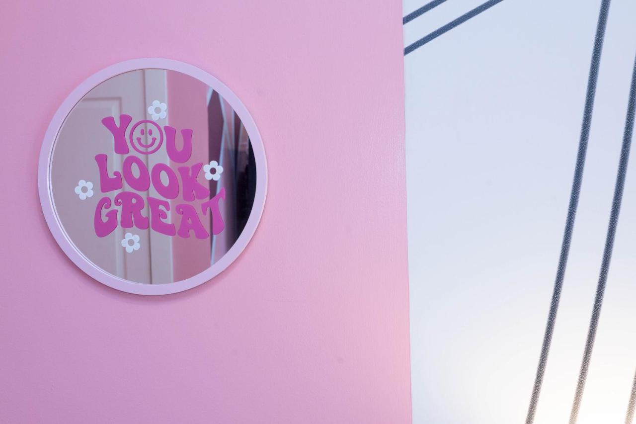 Lipstick & Boots 10 min to Broadway, Music Row, Fun - 5