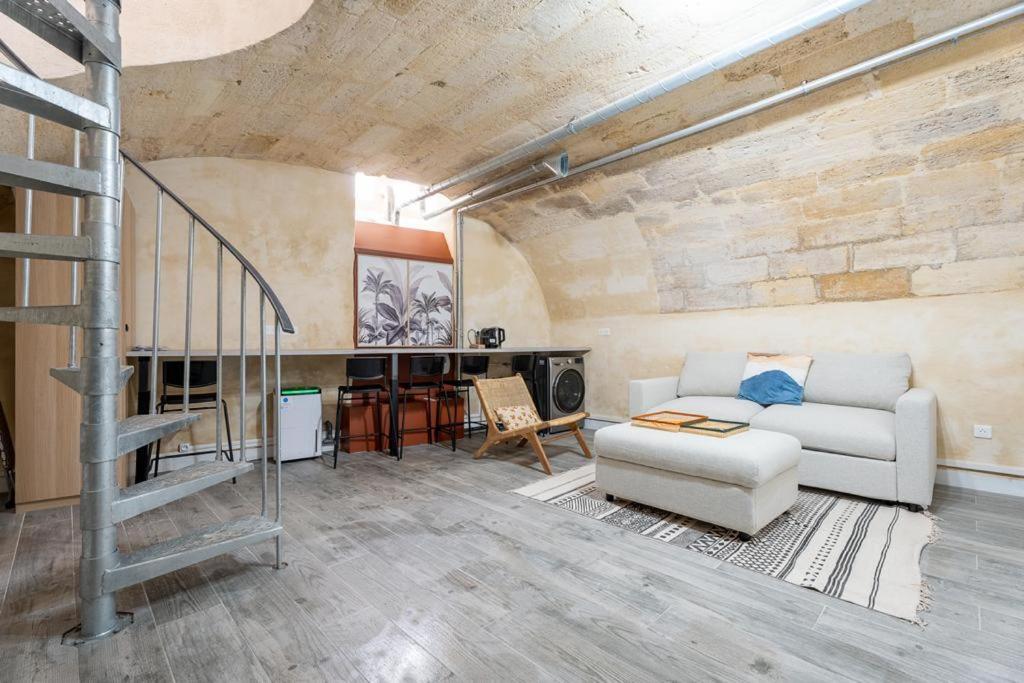 Bel appartement moderne centre ville Bordeaux - proche tram - 2