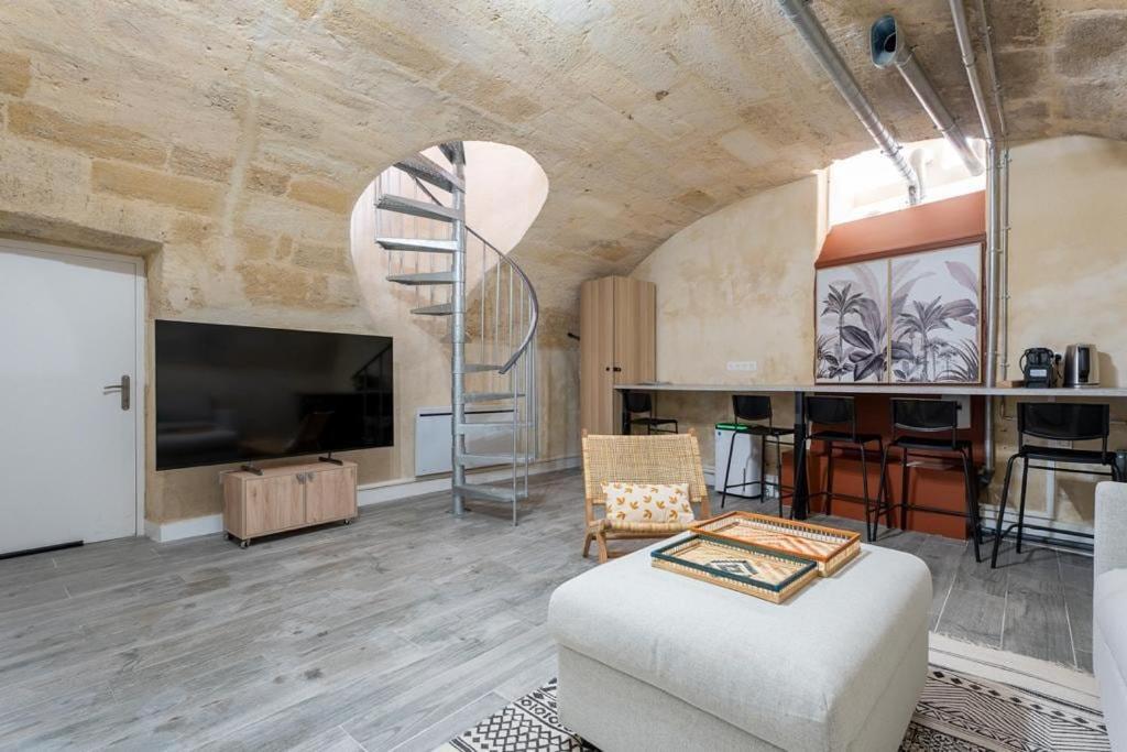Bel appartement moderne centre ville Bordeaux - proche tram - 5