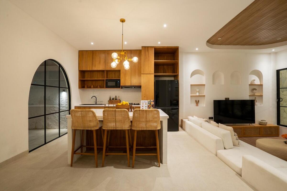 Leva Villa - Luxury 3BR Jimbaran - 5