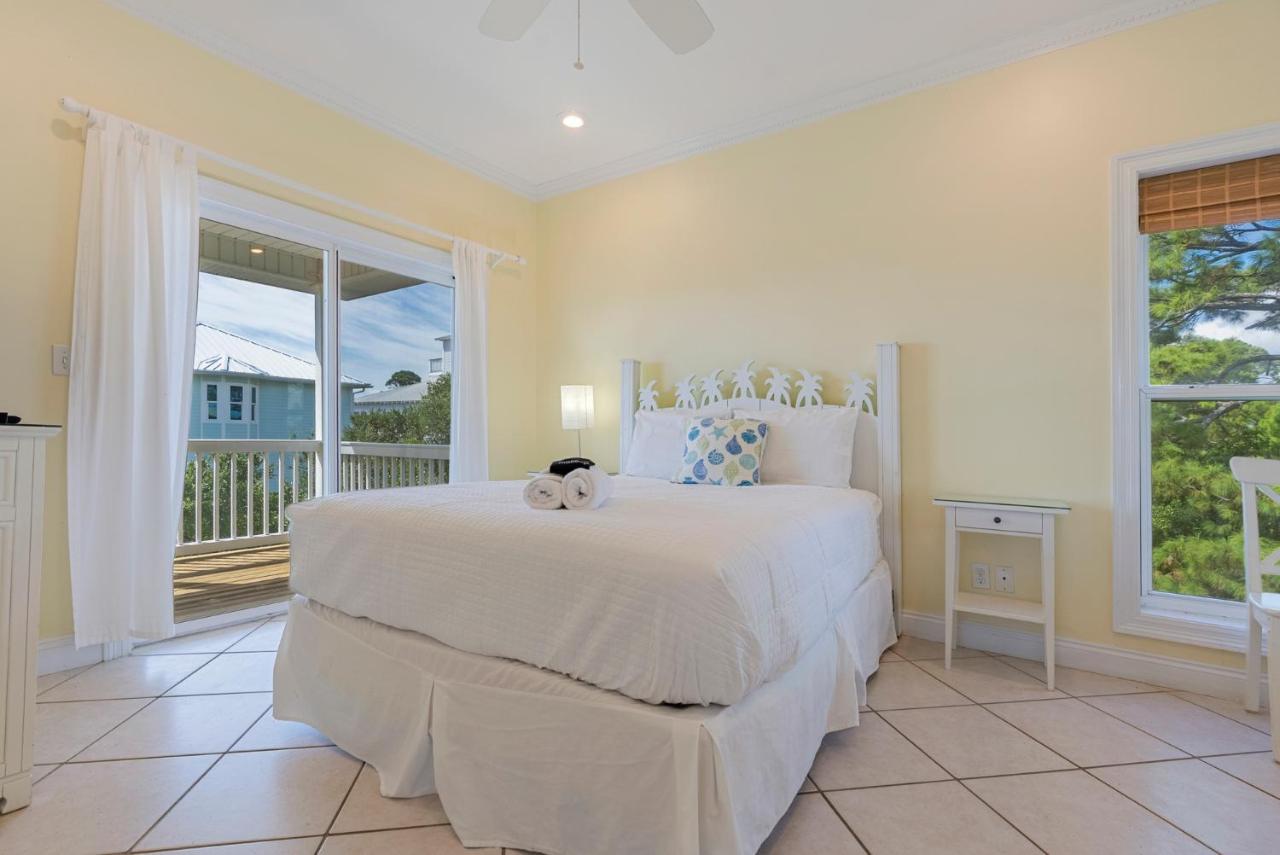 Tiki Palms Inn — photo 18