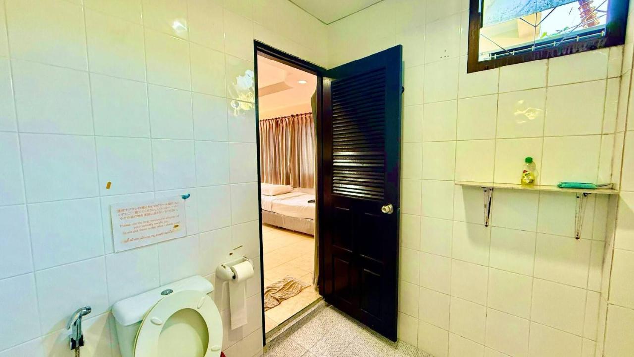 Charming Guest Room in Central Pa Tong, Thailand - 3