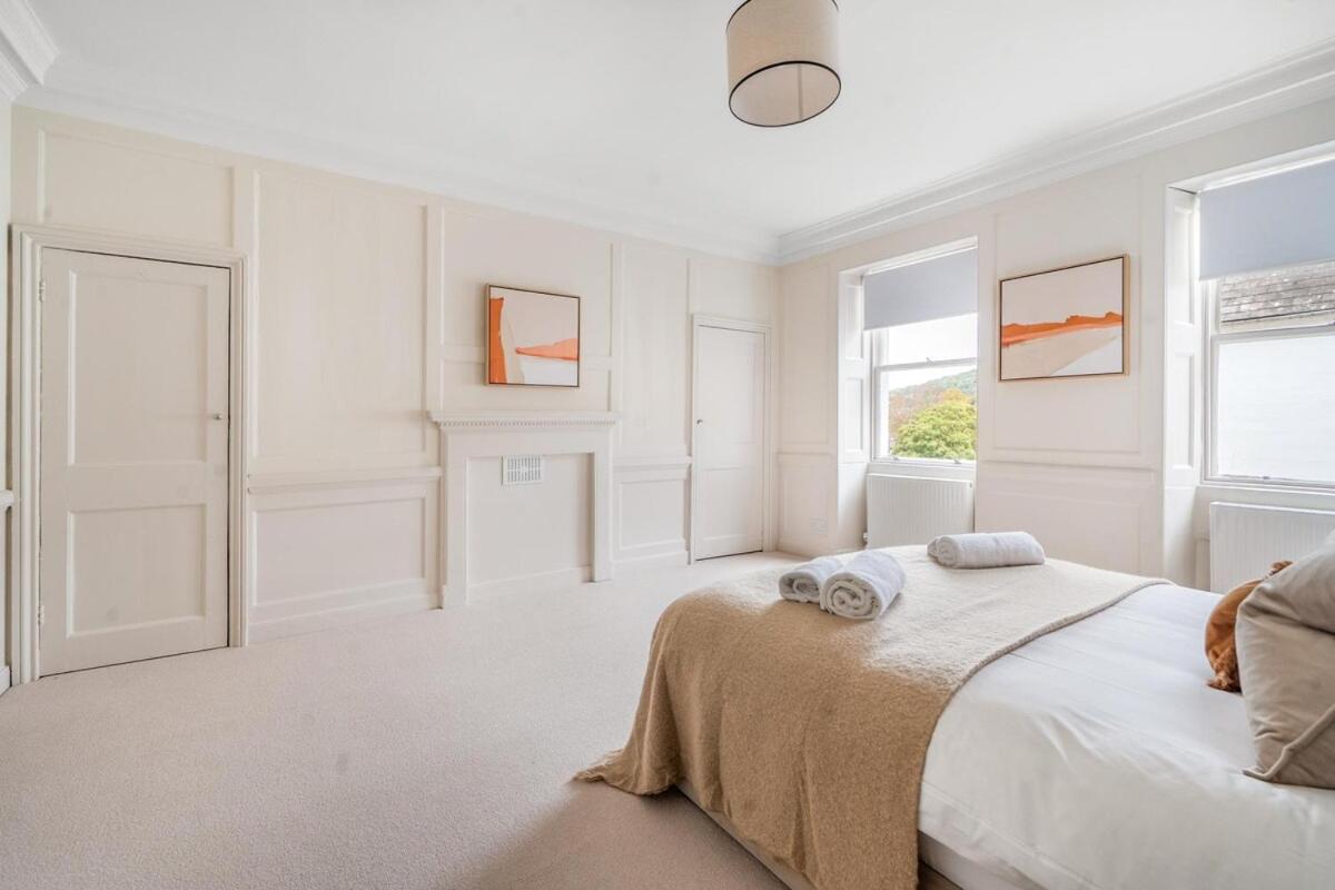 Beautiful 1-Bed Flat with High Ceilings - 4