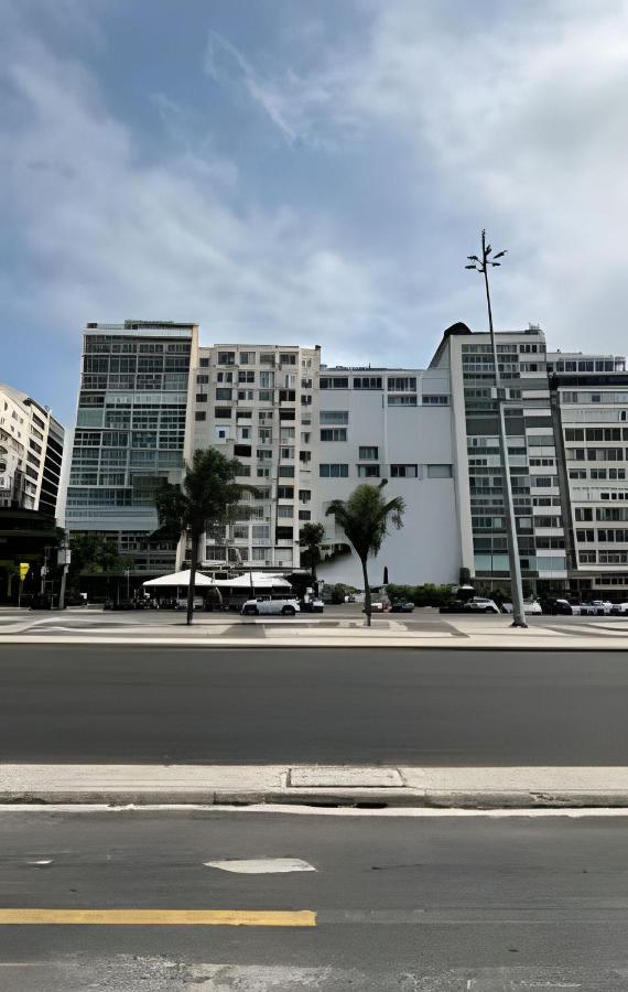 Studio Praia de Copacabana - Copacabana Beach - 5